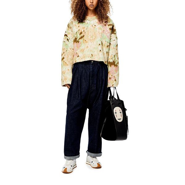 完売必至!ロエベ×千と千尋の神隠し 偽物 カオナシ ハンモック トートバッグ (クラシックカーフ&スエード)A538H02X14